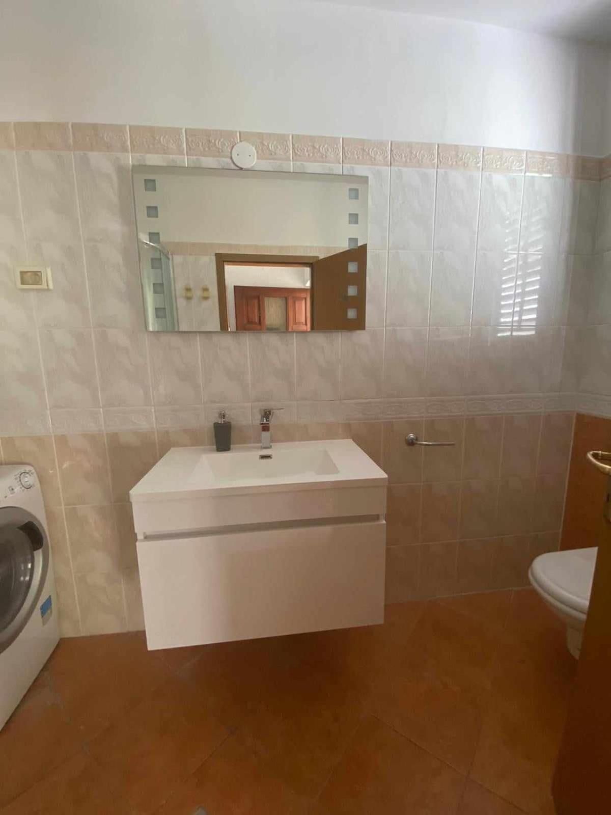 Apartma Lana21 Apartman Koper városi község Kültér fotó